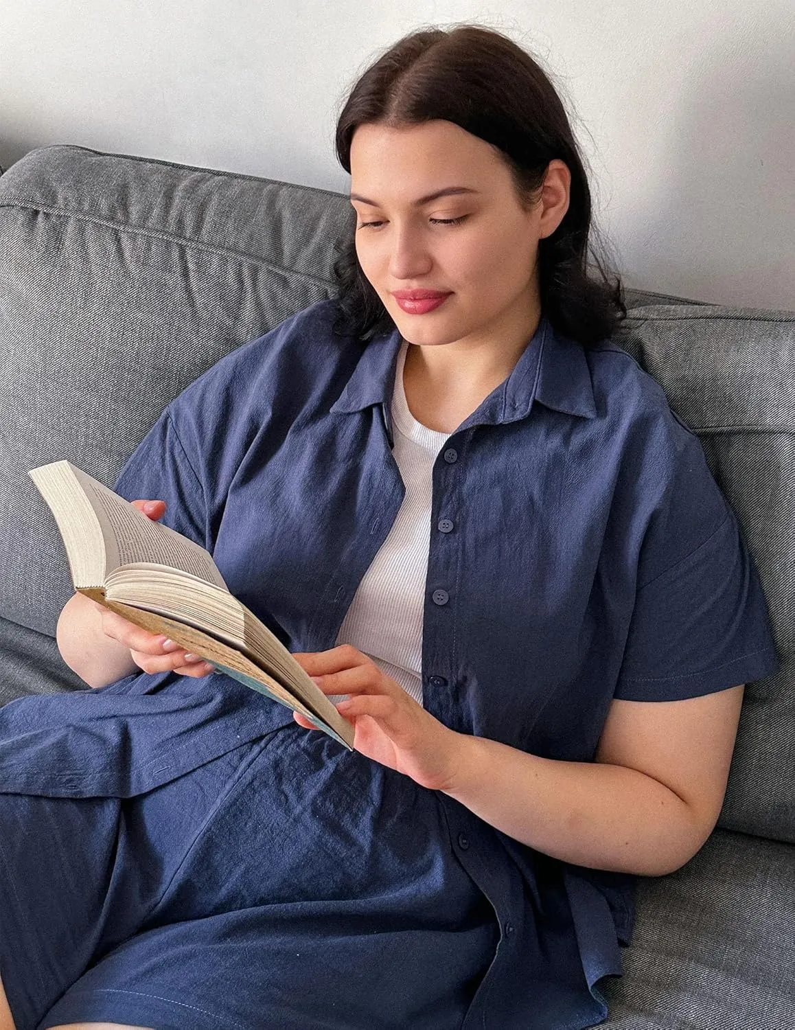 IN'VOLAND Women's Plus Size 2 Piece Tracksuit Outfits Sets Cotton Linen Sets Short Sleeve Shirt Summer Casual Shorts Set