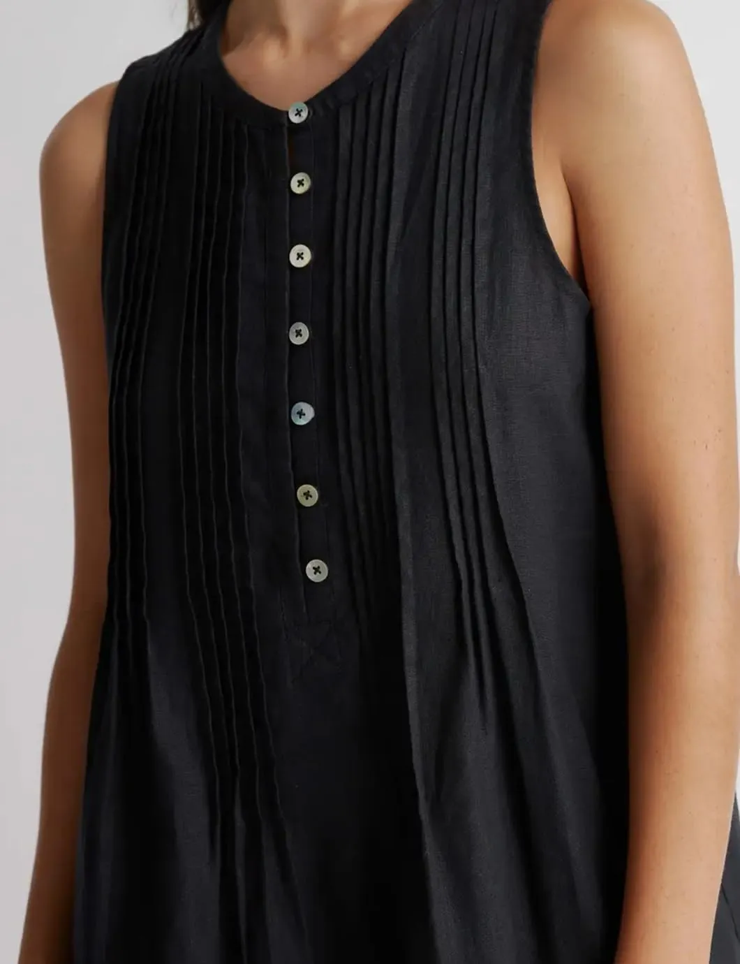 Women's Summer Linen Scoop Neck Sleeveless Swing Tank Dress Casual Front Button Dresses with Pockets